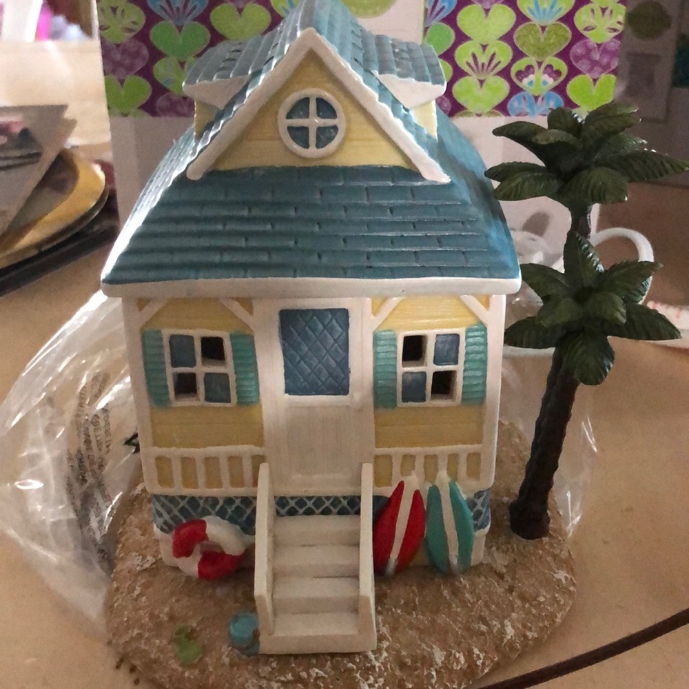 Scentsy warmer. Beach bungalow